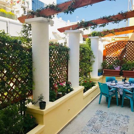 Oasis Veranda Under Columns.Kolonaki Embassy Area. 雅典 外观 照片